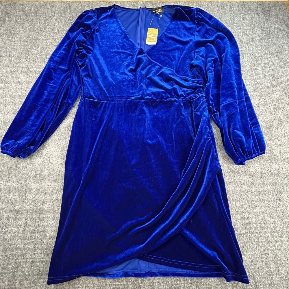 Suzanne Betro Royal Blue Velvet Wrap V-Neck Long Sleeve Cocktail Dress 2X NWT